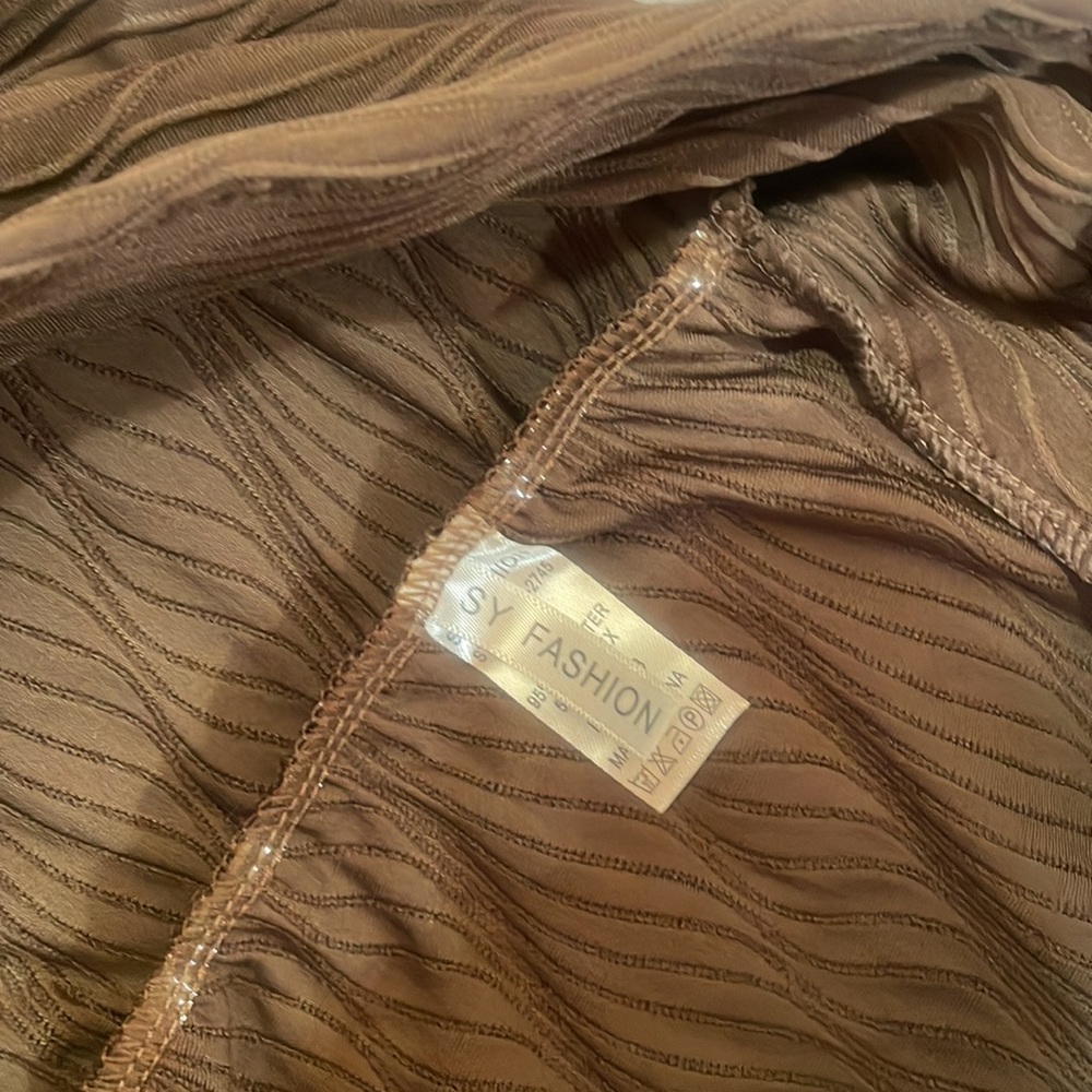 Brown Workout/ Casual set - Picture 5 of 8